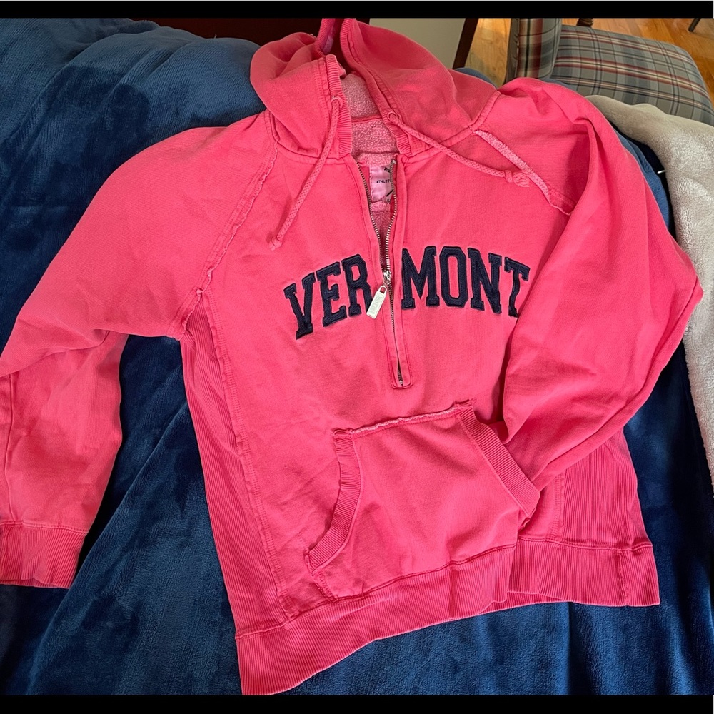 Cute VT hoodie sunwashed rose color